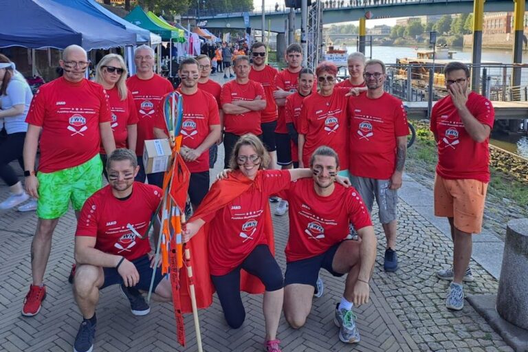 FWN Teamfoto vorm Start Melitta Drachenbootcup