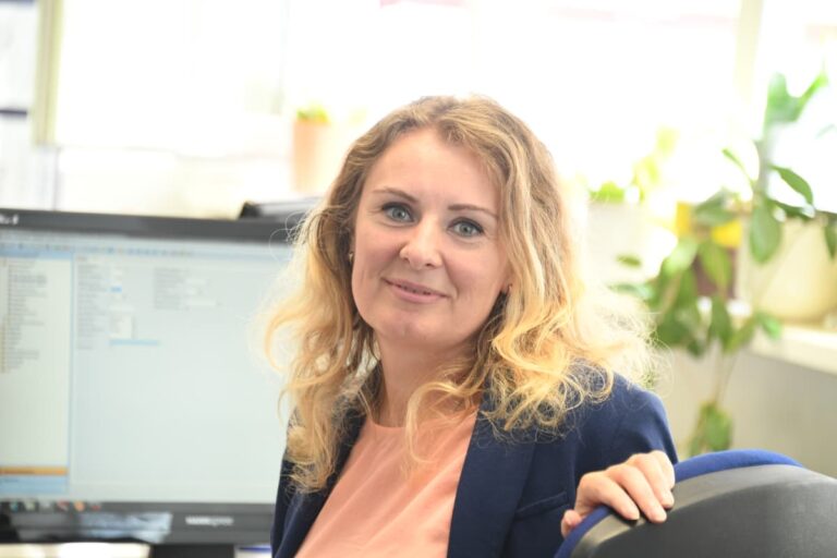 Mitarbeiterin Finanzbuchhaltung